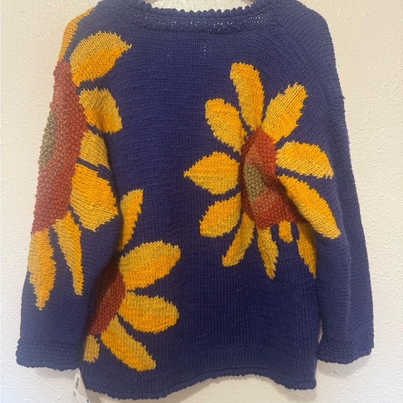 Vintage Amano Blue and Yellow Sunflower Sweater - Picture 4 of 6